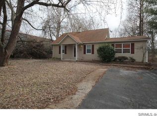 5 Gerri Ann Dr, Belleville, IL 62220