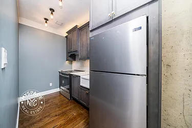 Rented by MySpaceNYC