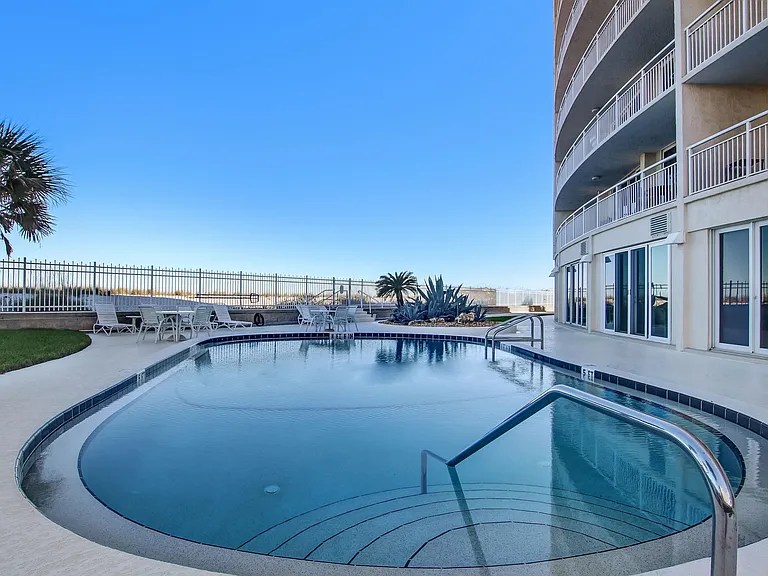 1601 Ocean Dr S #110 — Photo 51