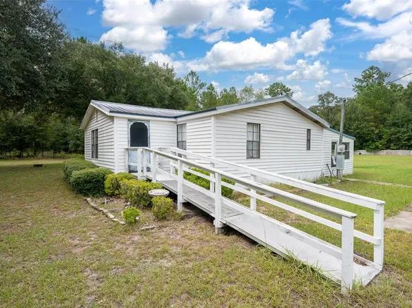 921 SE Adams St, High Springs, FL 32643