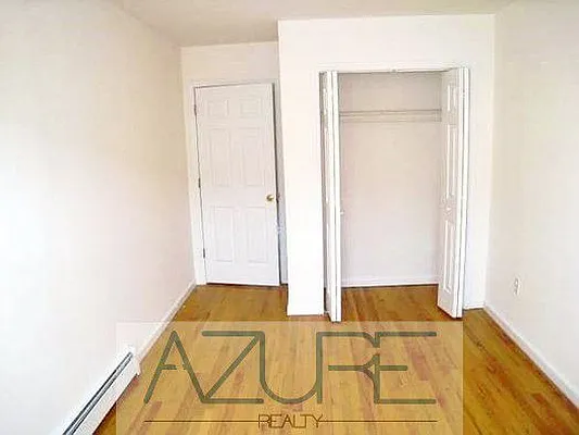 Rented by Azure Realty NY LLC | media 9