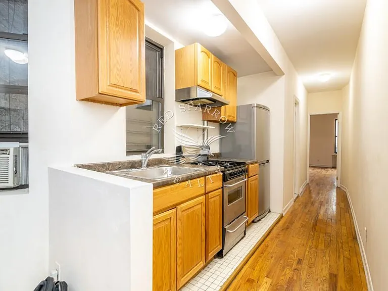 420 E 83rd St #2W — Photo 7