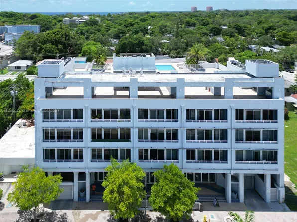 3250 Grand Ave APT 408, Miami, FL 33133