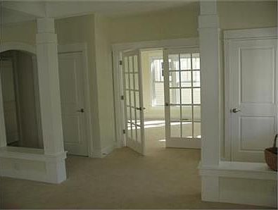 2nd image of 10 Georgia Ct