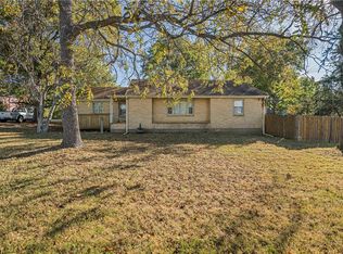 3805 Shrine Park Rd, Leavenworth, KS 66048