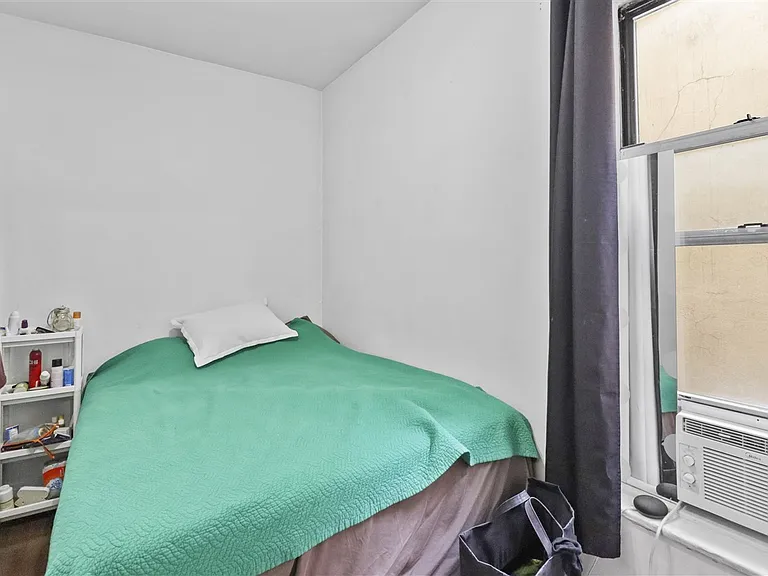 18 E 116th St #7 — Photo 5