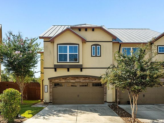 2nd image of 23914 STATELY OAKS