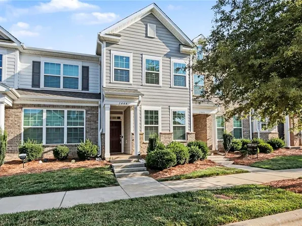 1444 Prospect Hill St, Kernersville, NC 27284
