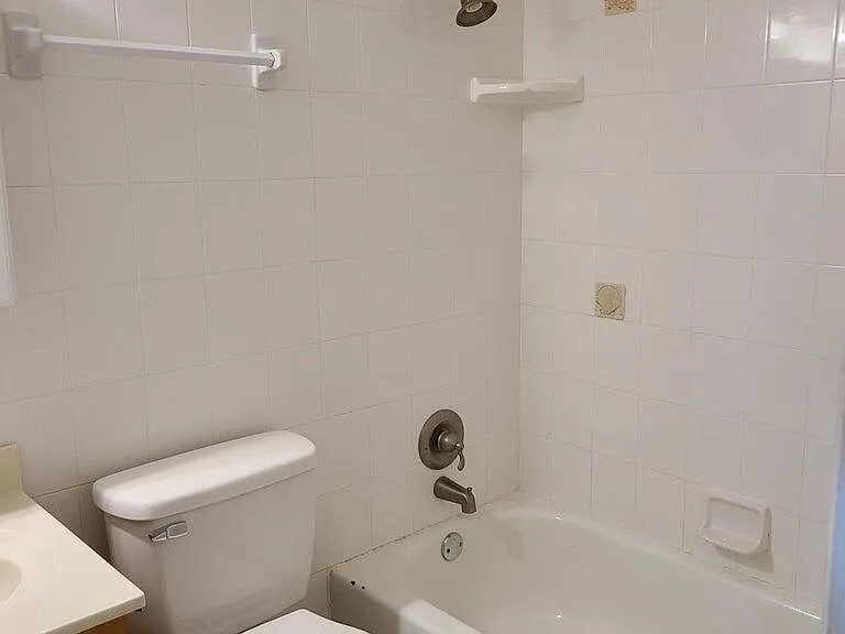 102 S Peninsula Dr #200 — Photo 9