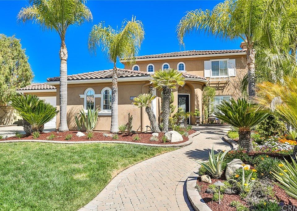 1st image of 22924 Banbury Ct