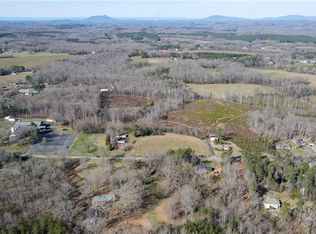 6406 E Old Us Highway 421, East Bend, NC 27018