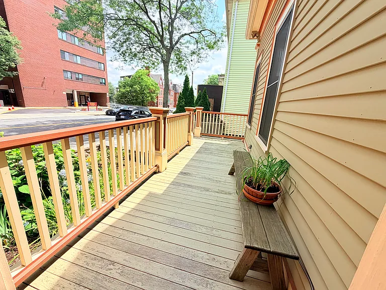 81 Walnut St #1 — Photo 19