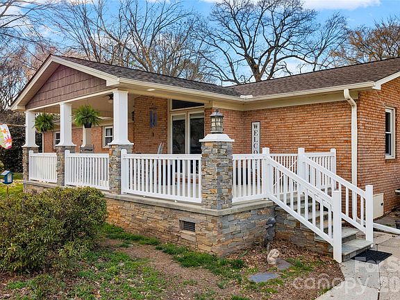 2nd image of 279 Plantation Rd #50