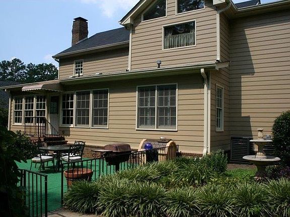 2nd image of 2594 Bridgewood Ln