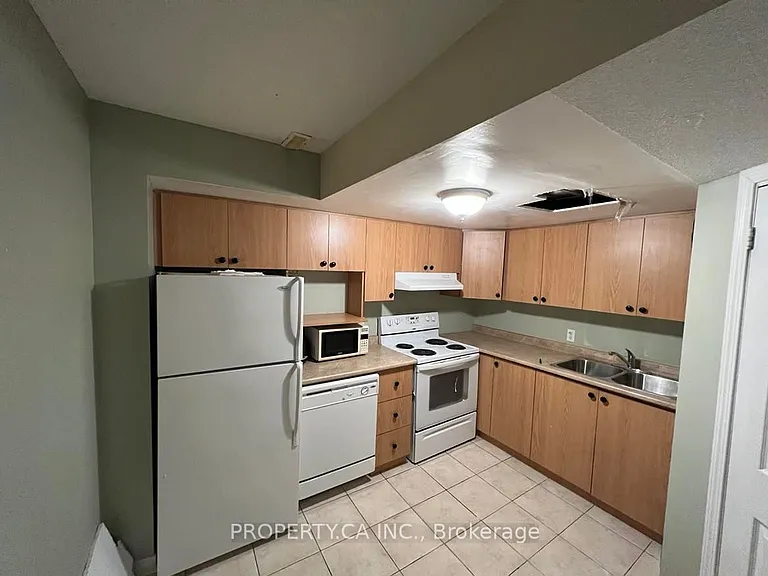 14 Owens Rd #BASEMENT — Photo 6