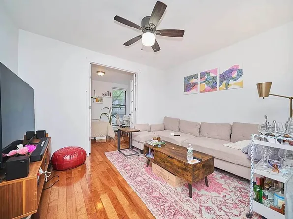 492 9th Avenue image 1 of 7