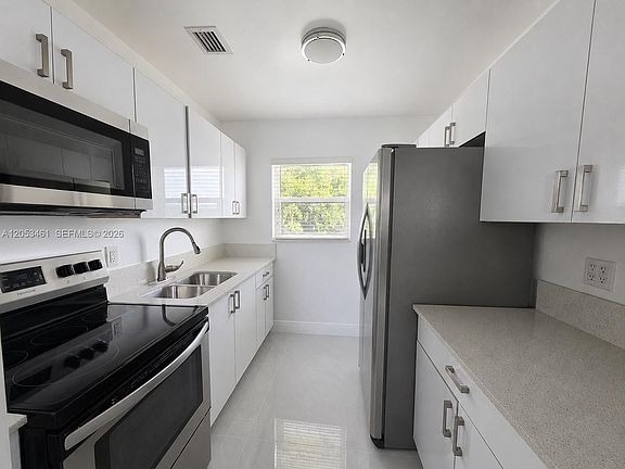 3rd image of 1767 NW 3rd Ave APT 17