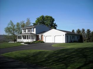 26 Maple Ave, Pine Grove, PA 17963