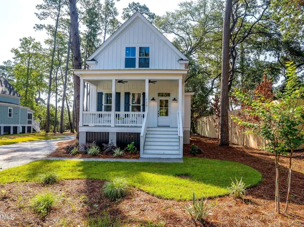 112 Little Capers Rd, Beaufort, SC 29907