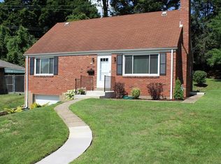 120 Cherrydell Dr, Pittsburgh, PA 15220