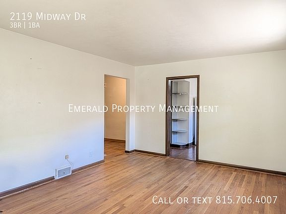 4th image of 2119 Midway Dr