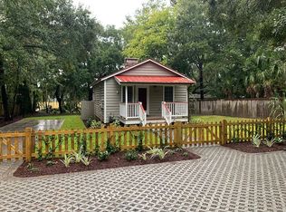 1207 Long Point Rd, Mount Pleasant, SC 29464