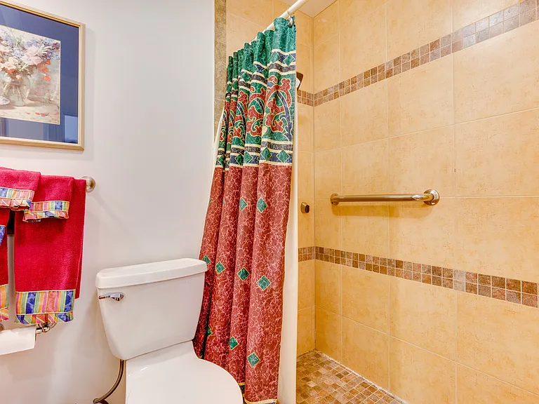 9215 Cherrytree Dr — Photo 33