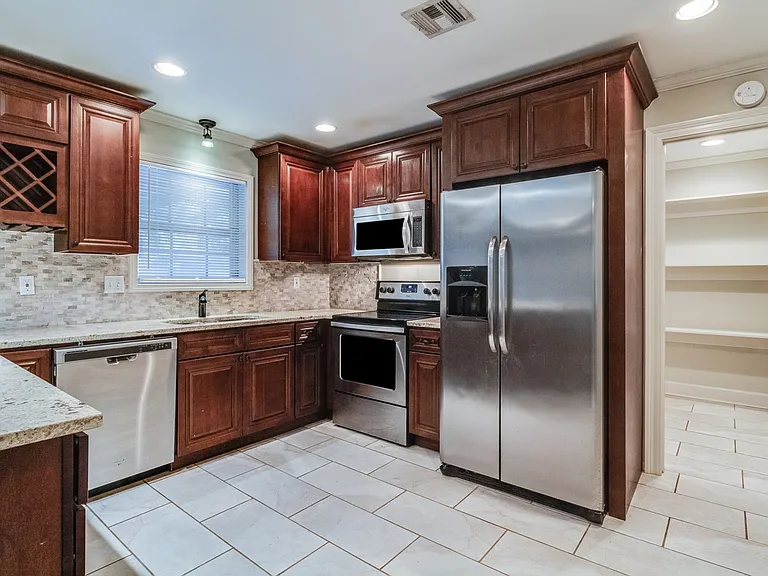 808 Tolson Rd — Photo 8
