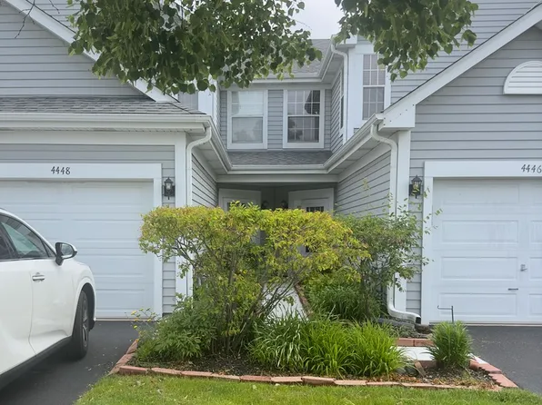 4448 W Quill Ln, Waukegan, IL 60085