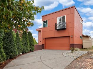 6026 18th Ave S, Seattle, WA 98108