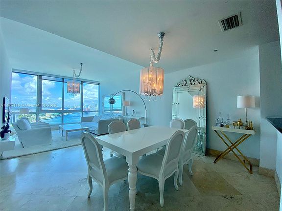 4th image of 100 S Pointe Dr APT 2103