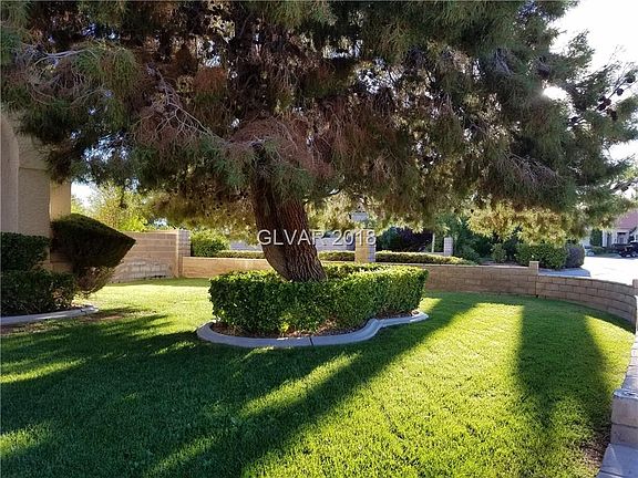 2nd image of 9833 Biscayne Ln