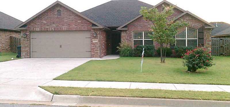 1st image of 6011 S 38th St
