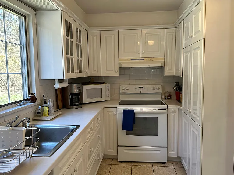 124 W Shore Dr — Photo 20