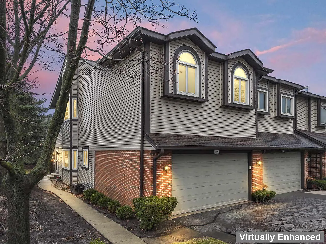 1030 Arbor Ct photo 1