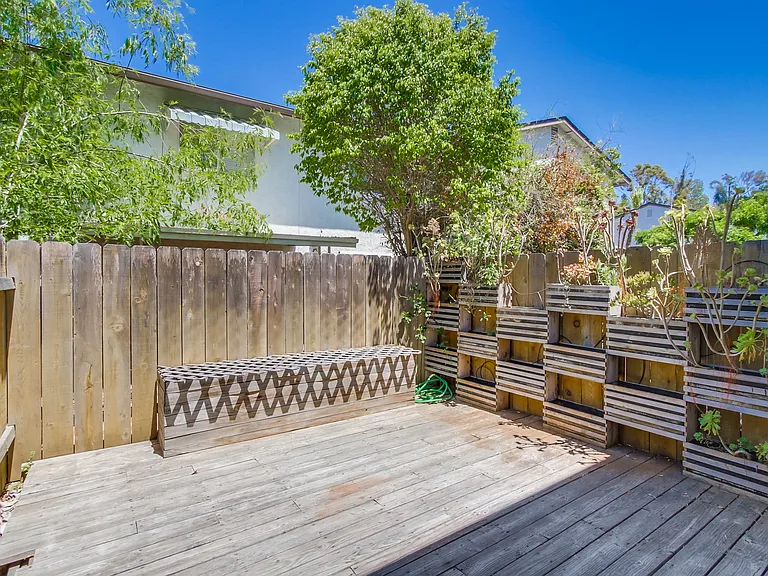 6414 Bell Bluff Ave — Photo 6