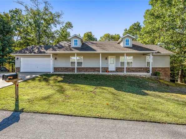 9 Edenhall Ln, Bella Vista, AR 72714