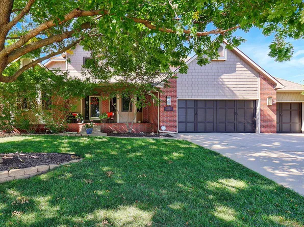 721 Bramerton St, Andover, KS 67002