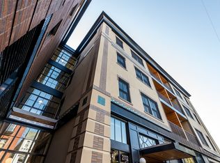 Almr Apartments, Portland, OR 97210