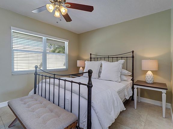 Master suite