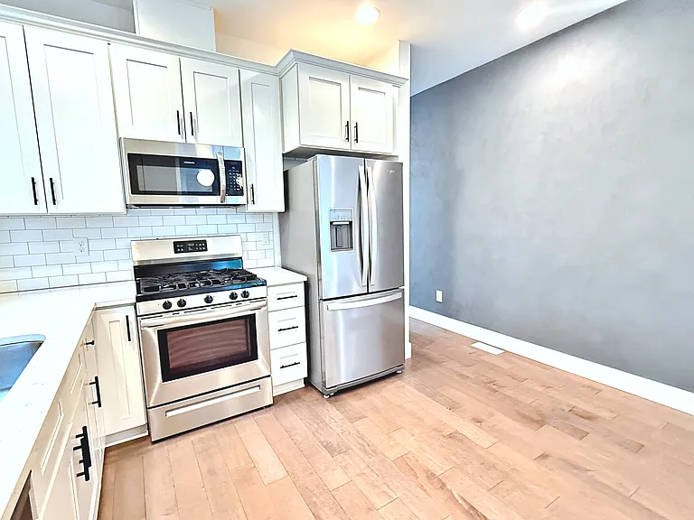 4209 SE 80th Ave — Photo 14