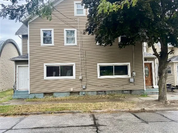 212-14 E 3rd St, Erie, PA 16507