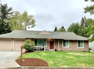 11600 SW Manzanita St, Portland, OR 97223