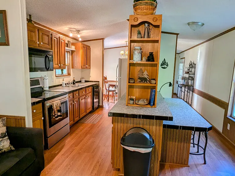 31 Trout Haven Ln — Photo 5