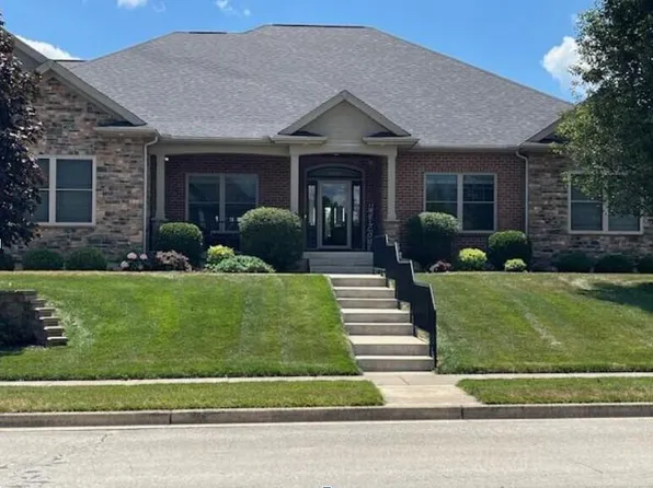 2101 Eagles Lake Dr, Piqua, OH 45356