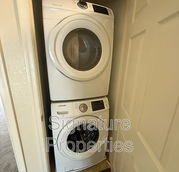 3239 Granby St — Photo 11