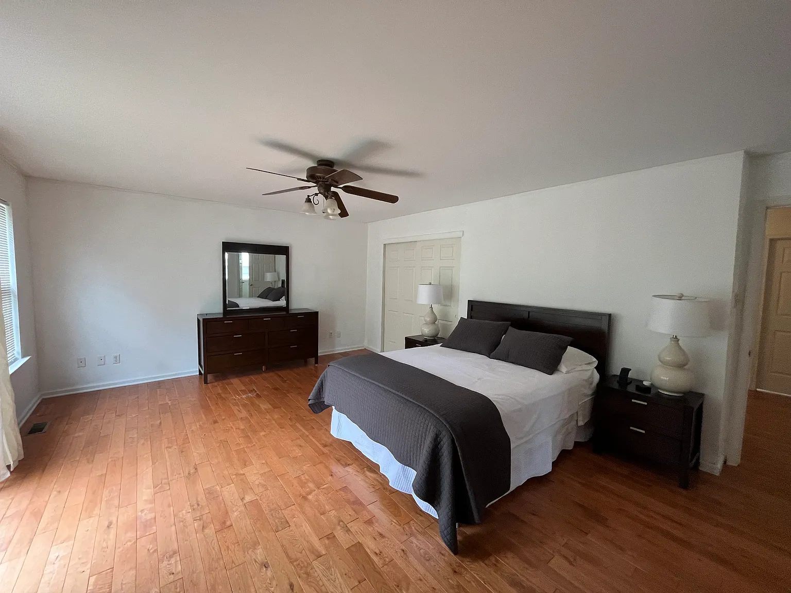 808 Brushy Mountain Rd — Photo 3