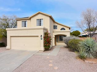 3720 W Sunglade Dr, Tucson, AZ 85742