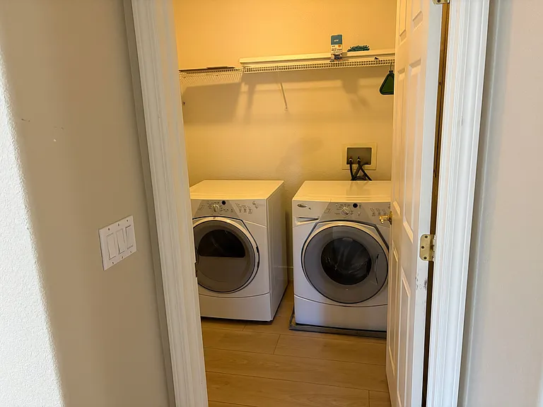3265 Monaghan St — Photo 9