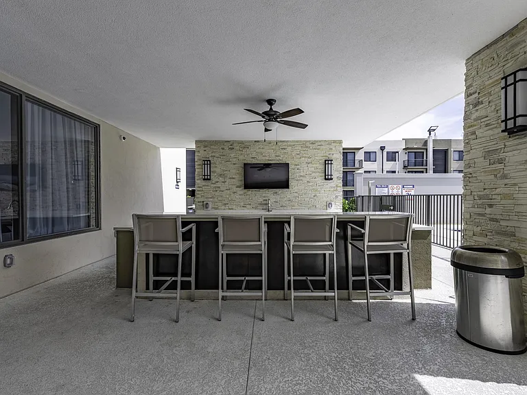 Resia Biscayne Drive — Photo 22